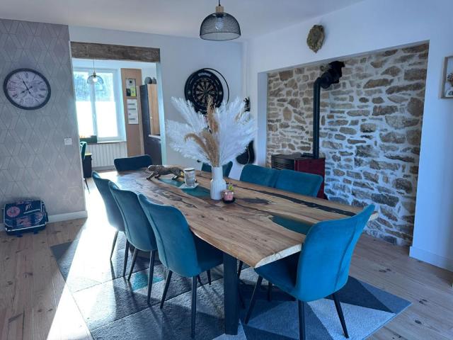 Maison en pierre 4 pièces PLUMERGAT