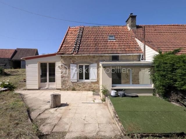 MAISON EN PIERRE 57.98m² BRICQUEBEC EN COTENTIN ?