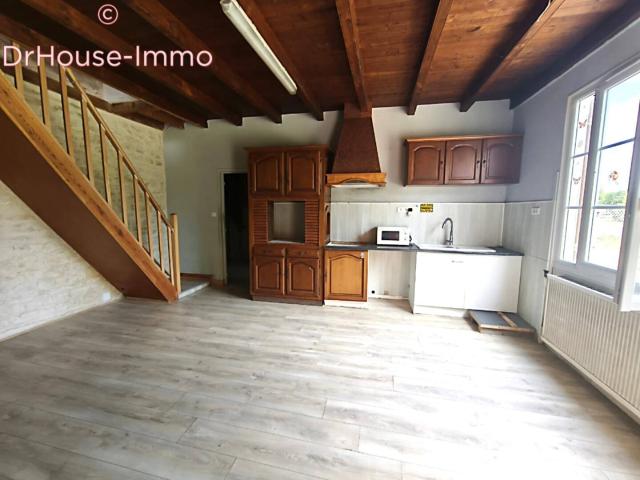 Maison en Pierre 6 p 137 m2 1319 m² terrain