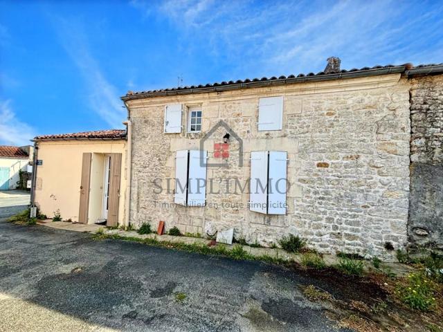 Maison en pierre 75 m² 2 chambres