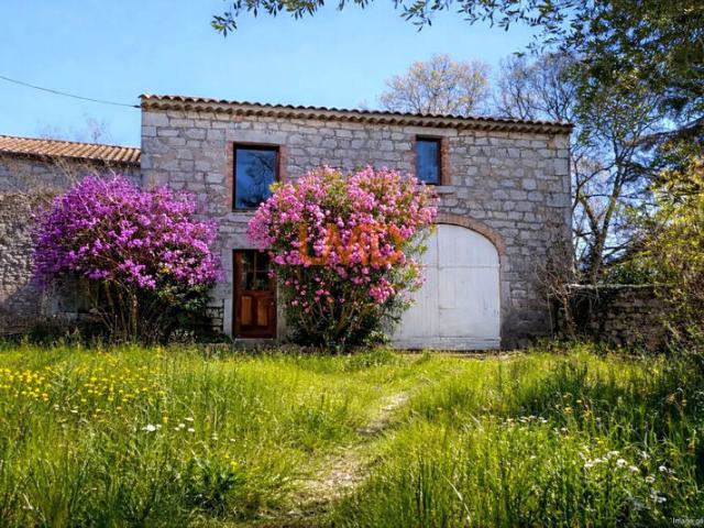 Maison en pierre 8 pièces 170m2