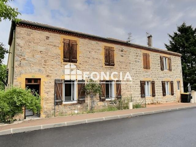 Maison en pierre – 99 m² – 3 chambres – Saint Alban les Eaux