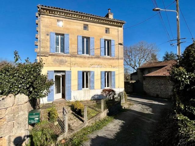 Maison en pierres T4 Jardin et Garage