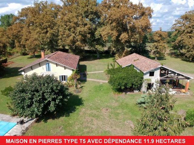 Maison de caractère en pierre 280 m² Parc 1,2 ha 11,9 ha