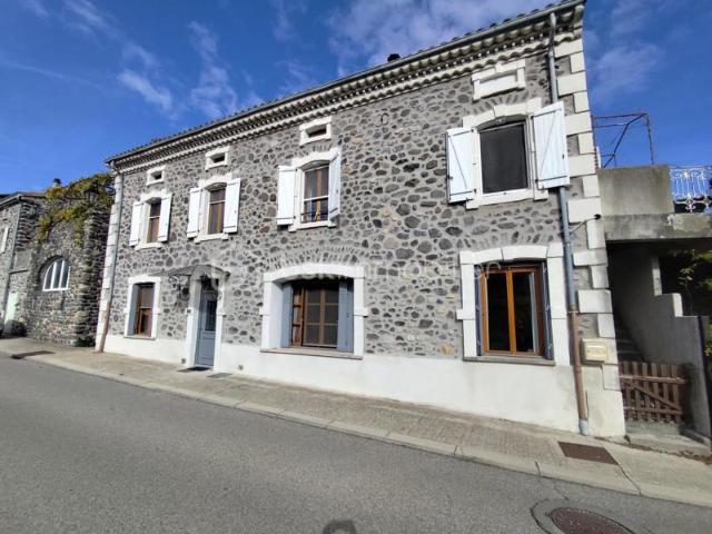 MAISON EN PIERRES ARDECHE MERIDIONNALE