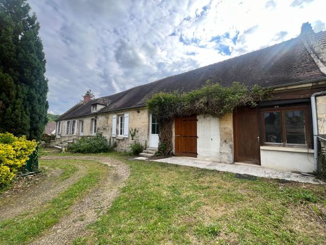 Maison en pierres au calme Cinqueux