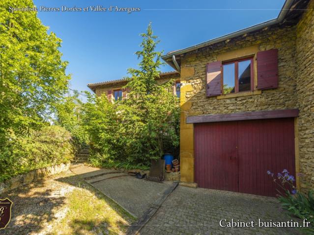 Maison en pierres avec cachet