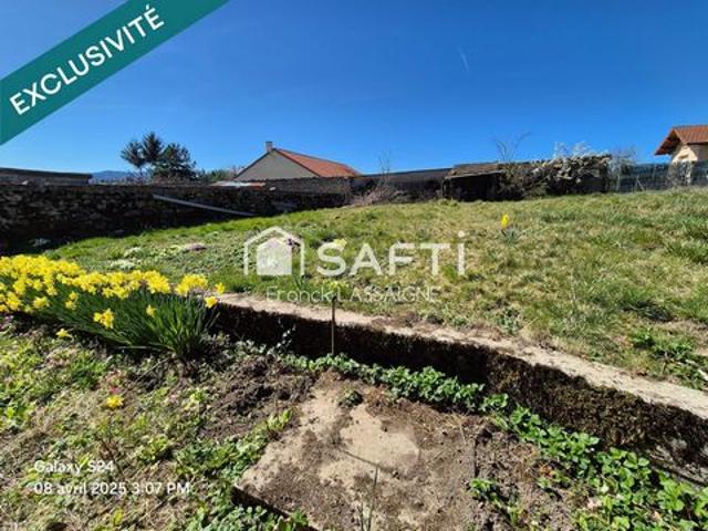 Maison en pierres avec jardin clos de 390m².