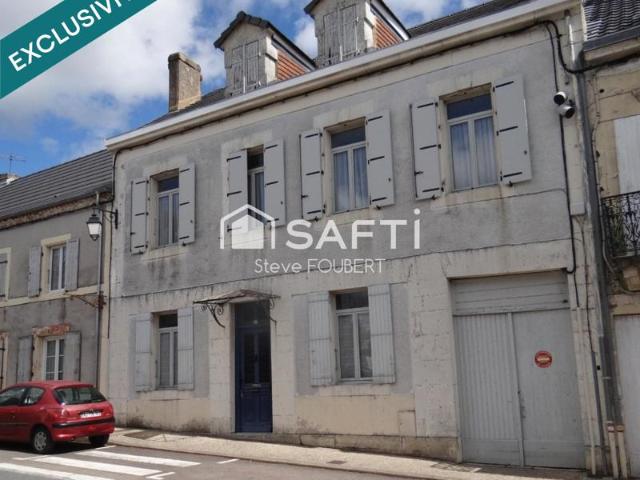 Maison en pierres de 148m2 plus dépendance de 55m2