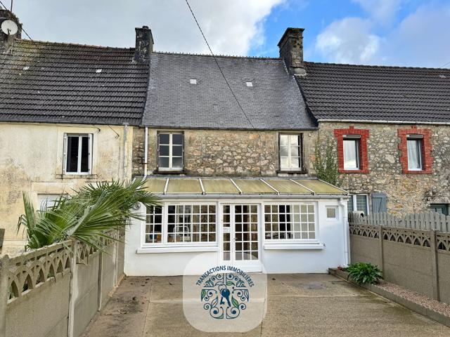 Maison en pierres, mitoyenne, à moderniser, Ag. du Donjon
