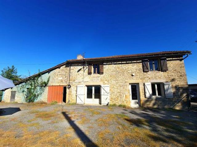 Maison en pierres, secteur de Caylus