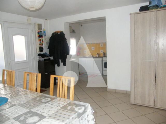 Maison en plain pied 1 chambre avec terrasse et jardin