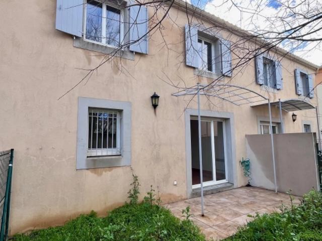 Maison en résidence sécurisée à Arles