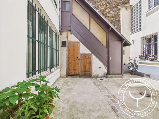 MAISON EN TRIPLEX PASSAGE DU MONT CENIS