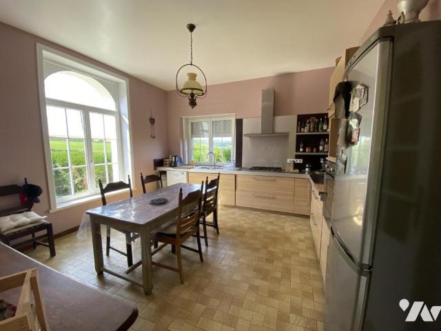 Maison en vente à Templeux le Guérard, Hauts de France, 262000€