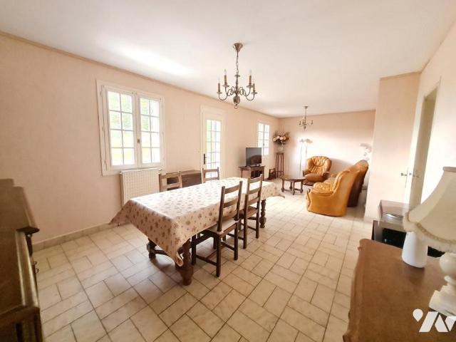Maison en vente à Ternay, Centre Val de Loire, 140000€