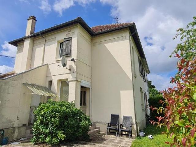 Maison en vente à Thourotte, Hauts de France, 173600€