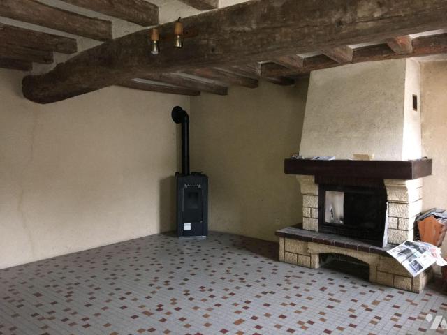Maison en vente à Thorée les Pins, Pays de la Loire, 71000€