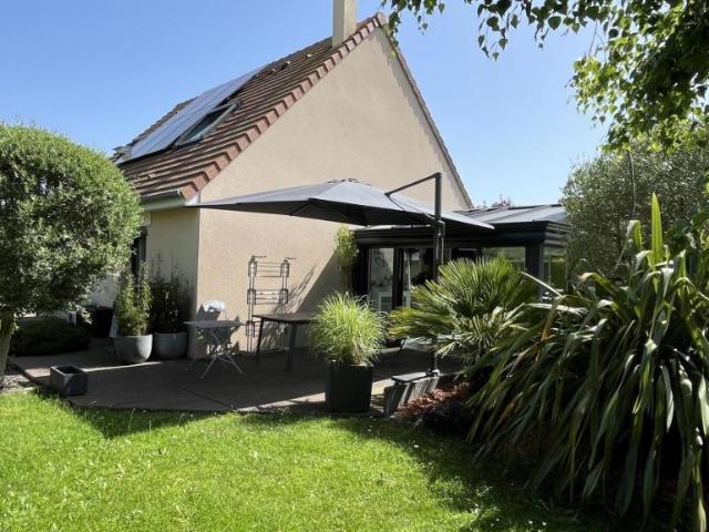 Maison en vente à Thue et Mue, Normandie, 376300€