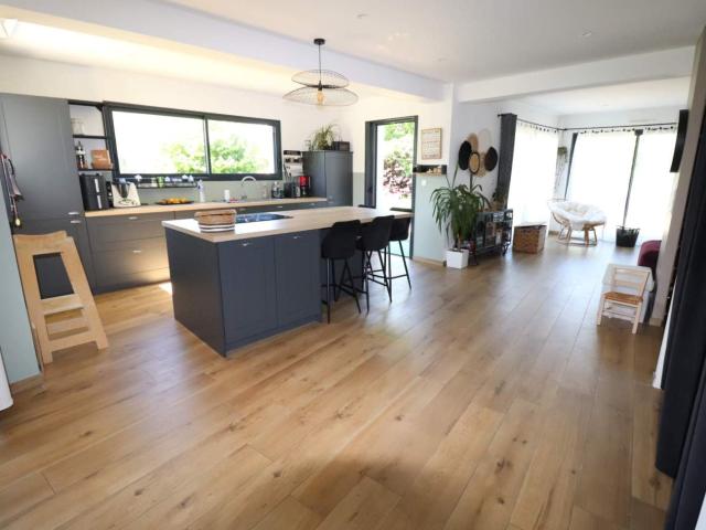 Maison en vente à Tollevast, Normandie, 340000€