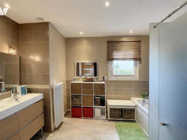 Maison en vente à Tournehem sur la Hem, Hauts de France, 364000€