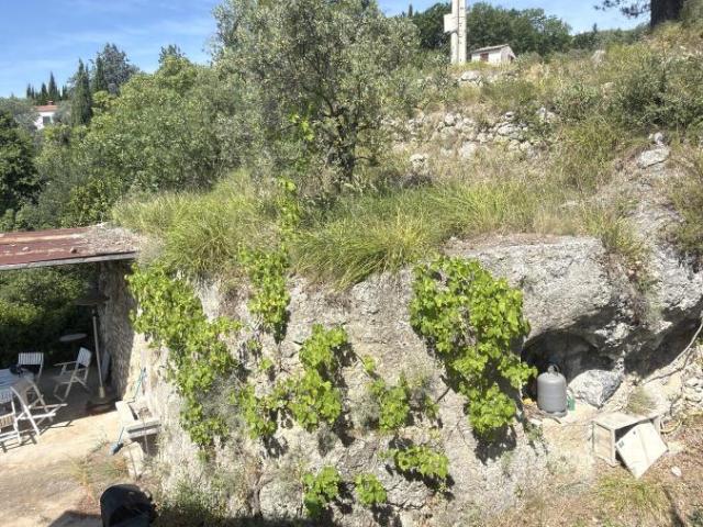 Maison en vente à Tourrettes, Provence Alpes Côte d'Azur, 283500€