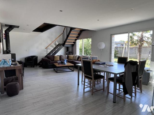 Maison en vente à Tourville sur Sienne, Normandie, 367500€