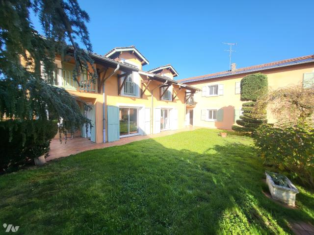 Maison en vente à Toussieux, Auvergne Rhône Alpes, 715000€