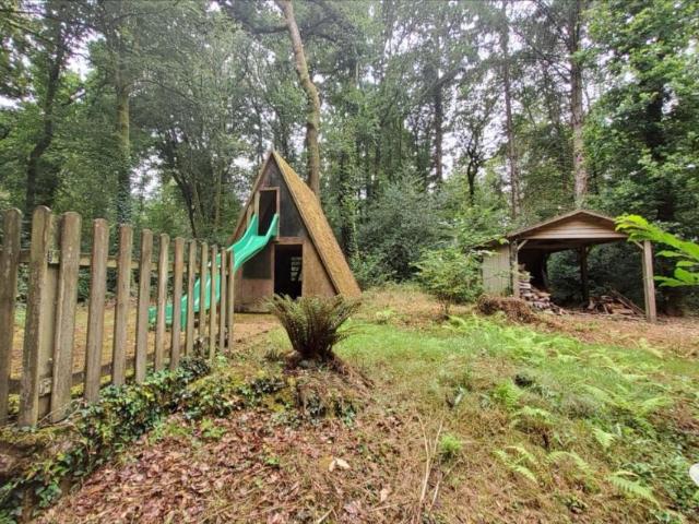 Maison en vente à Trébrivan, Bretagne, 546000€