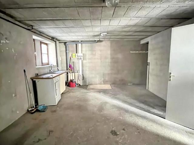 Maison en vente à Uzès, Occitanie, 219000€