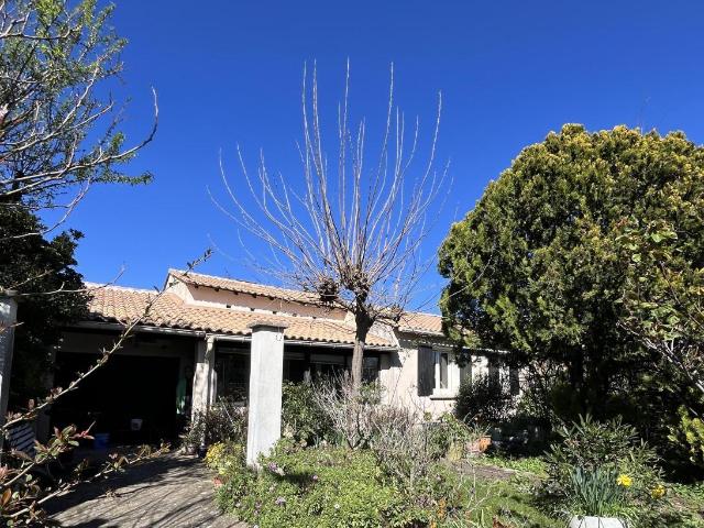 Maison en vente à Uzès, Occitanie, 238800€