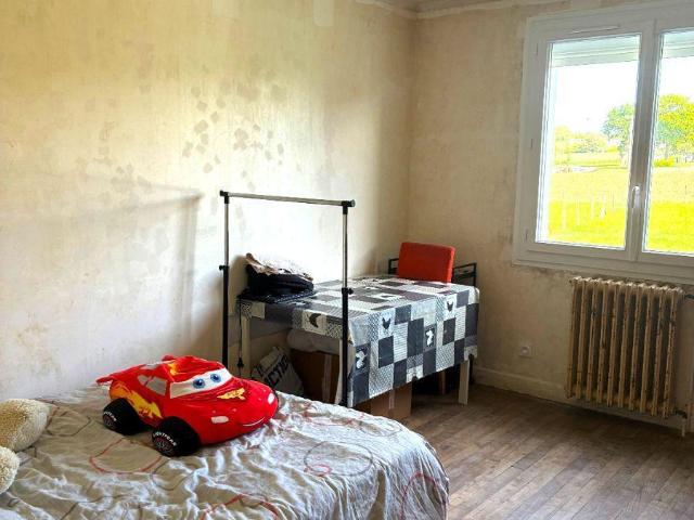 Maison en vente à Val d'Anast, Bretagne, 207600€