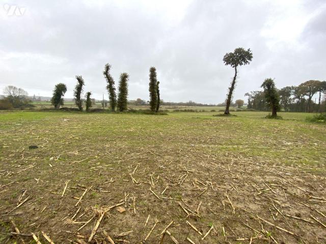 Maison en vente à Val d'Anast, Bretagne, 78750€
