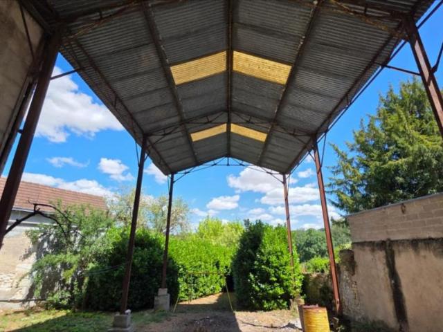 Maison en vente à Valençay, Centre Val de Loire, 142975€
