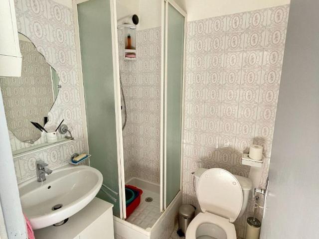 Maison en vente à Valensole, Provence Alpes Côte d'Azur, 69900€