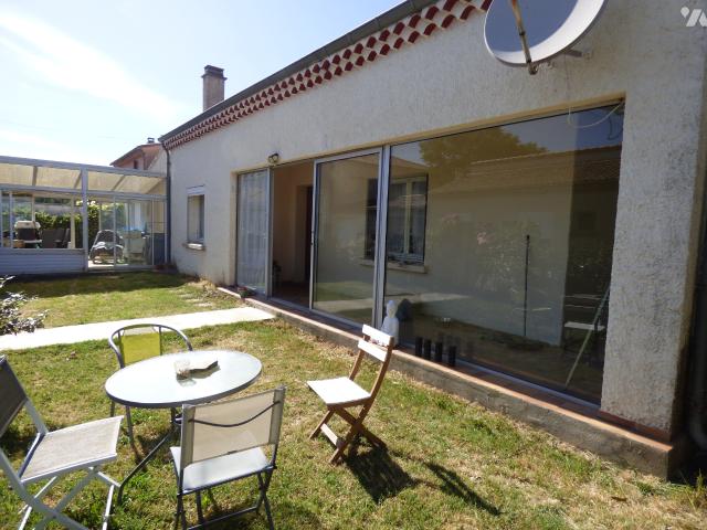Maison en vente à Valréas, Provence Alpes Côte d'Azur, 222000€