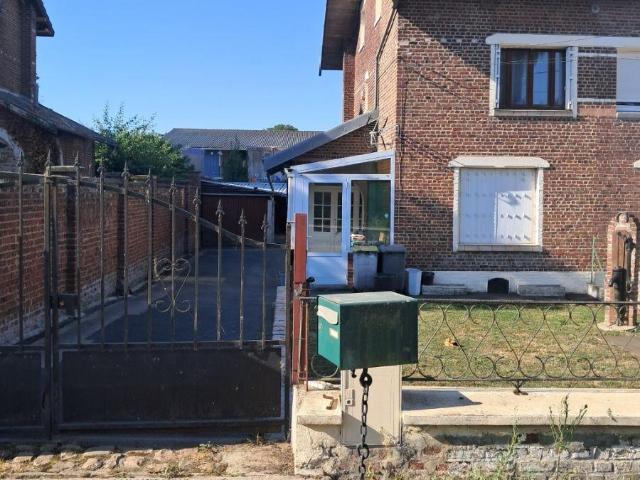 Maison en vente à Vaulx Vraucourt, Hauts de France, 120000€