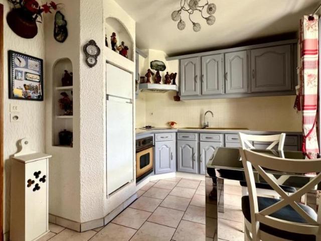 Maison en vente à Vendeville, Hauts de France, 255000€