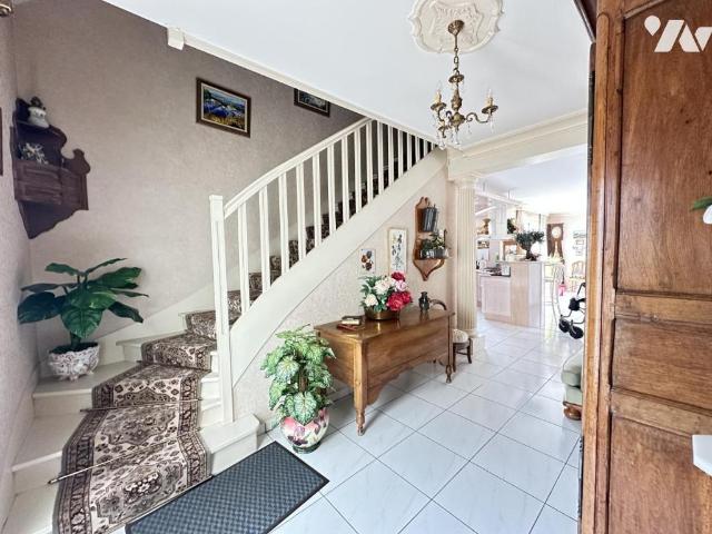 Maison en vente à Veigné, Centre Val de Loire, 512000€