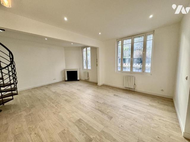 Maison en vente à Verneuil en Halatte, Hauts de France, 152250€