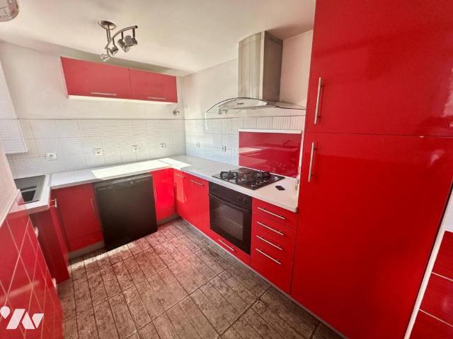 Maison en vente à Vinay, Grand Est, 206700€