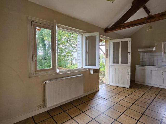 Maison en vente à Ville aux Clercs, Centre Val de Loire, 84400€