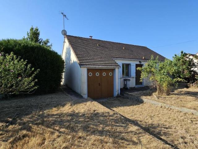 Maison en vente à Ville aux Clercs, Centre Val de Loire, 92400€