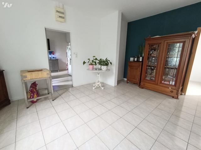 Maison en vente à Ville sur Tourbe, Grand Est, 145000€