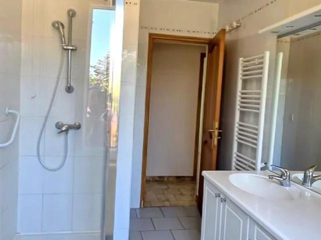 Maison en vente à Villeneuve sur Aisne, Hauts de France, 260000€
