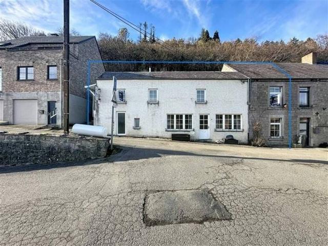 Maison en Vente à Viroinval