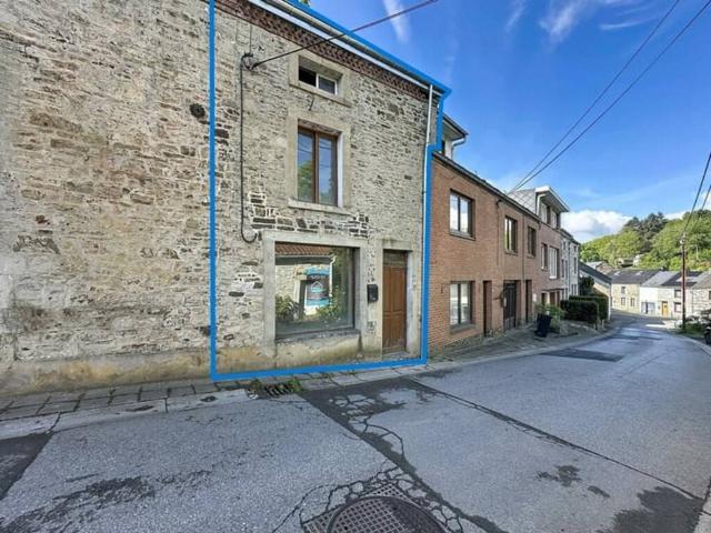 Maison en Vente à Viroinval