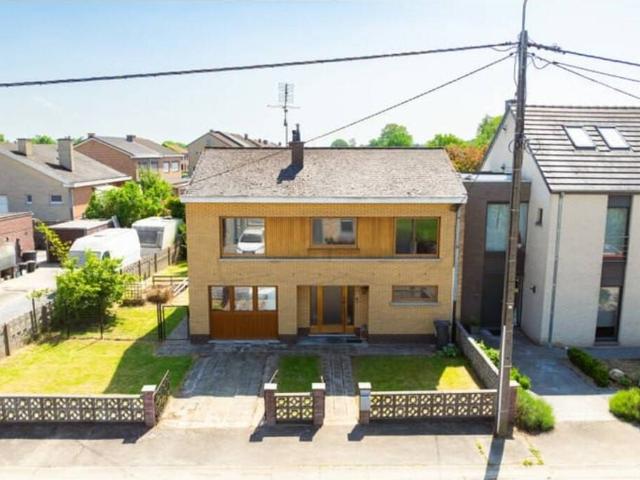 Maison en Vente à Vise