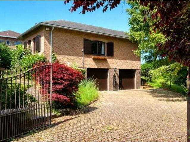 Maison en Vente à Vise