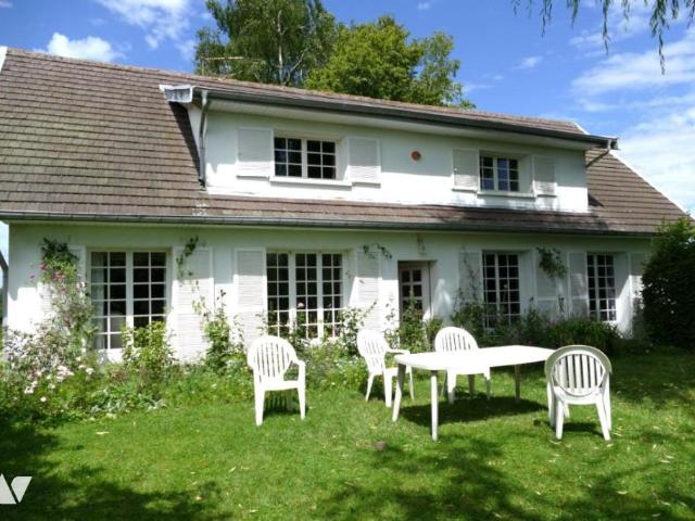 Maison en vente à Vittel, Grand Est, 170000€